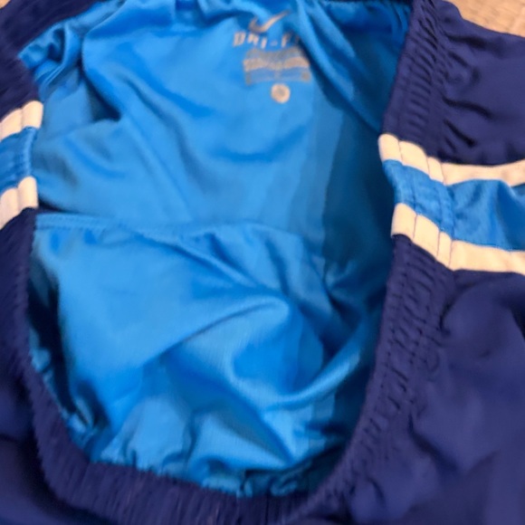 Nike Dual-Tone Blue and Yellow Shorts - Picture 3 of 4